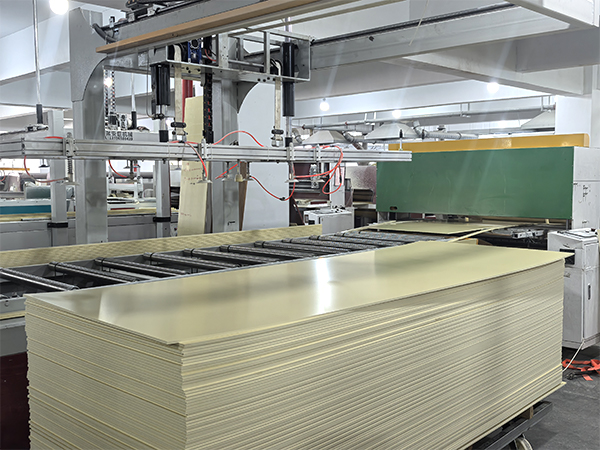 Zhejiang QianDuoMu Intelligent Decoration Co., Ltd.