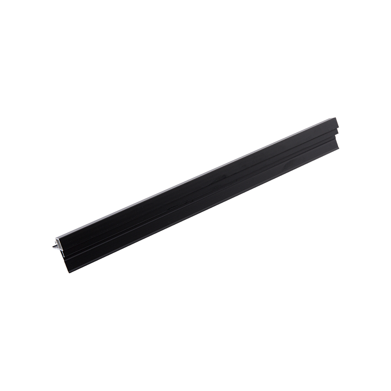 Алюминиевые декоративные полоски с гладким однородным цветом