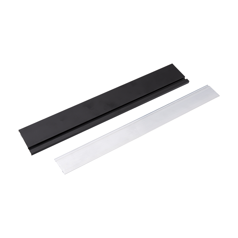 Тонкие матовые декоративные полосы для плинтусов